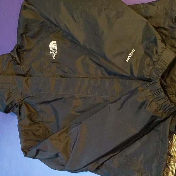 The North Face Jackets & Blazers - The North Face rain coat